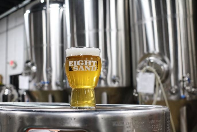 Eight & Sand Beer Co.
